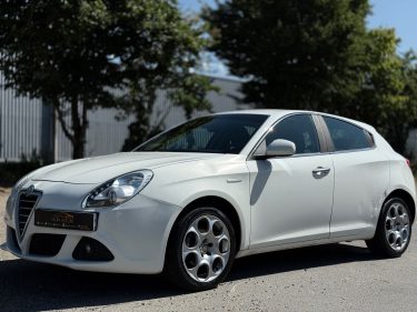 ALFA ROMEO Giulietta 1.6 JTDm 105 ch S&S Distinctive - Radar Ar/Clim / Régulateur / Garantie 6 Mois.
