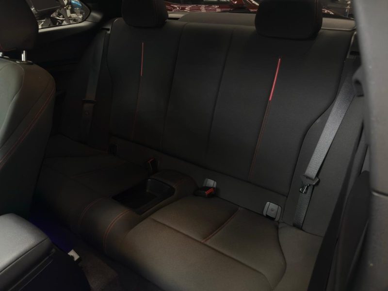 BMW SERIE 2 (F22) Coupé 218i 1.5 i Steptronic 136 cv 