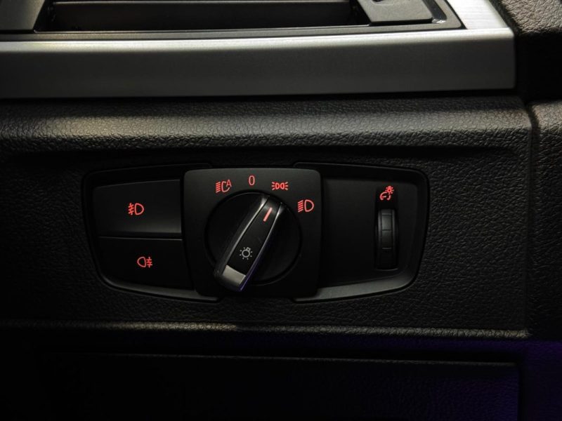 BMW SERIE 2 (F22) Coupé 218i 1.5 i Steptronic 136 cv 