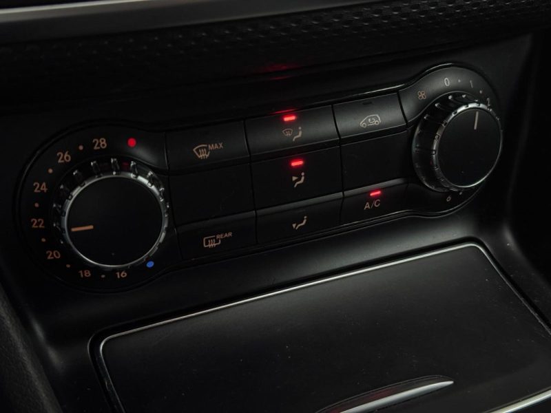 MERCEDES CLASSE A 180 122CV INSPIRATION 7G-DCT KEYLESS GO / PARK ASSYST