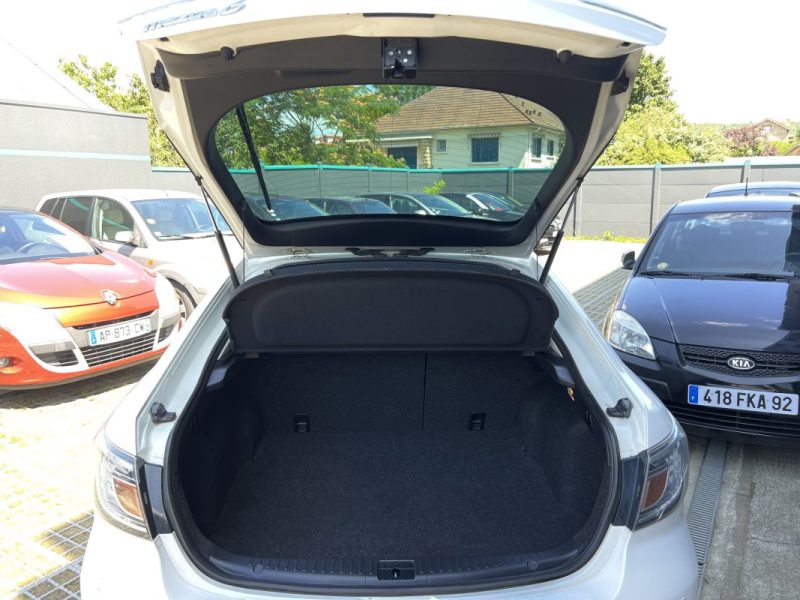 MAZDA MAZDA 6 II PHASE 2 2.0 MZR 155 cv XENONS / SON BOSE CLE MAIN LIBRE CRIT AIR 1 - GARANTIE 1 AN 