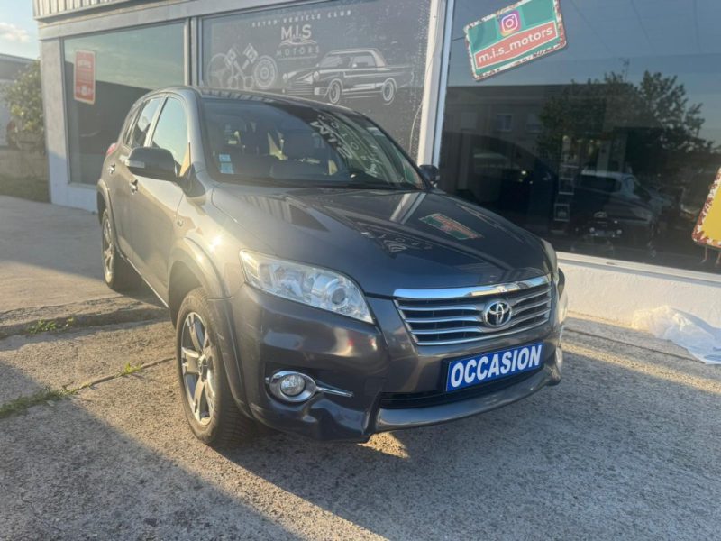 TOYOTA RAV 4 III 2011