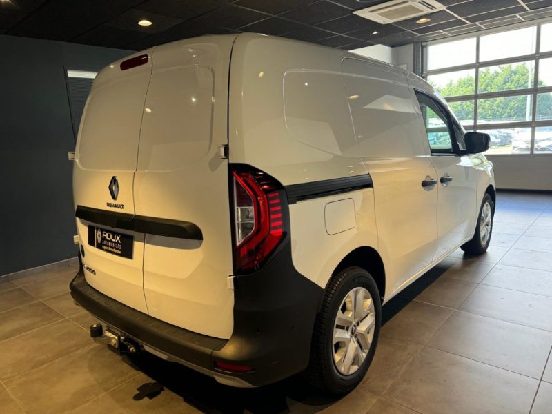 RENAULT  KANGOO  2022