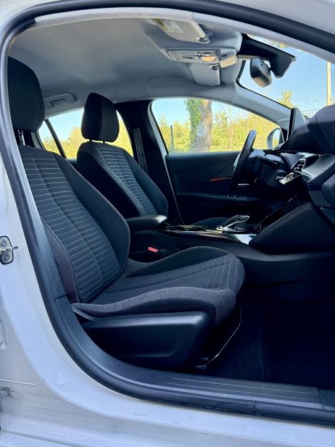 PEUGEOT 208 2020 E 208 136CH 50KWH ACTIVE BUSINESS CAR PLAY CAMERA 