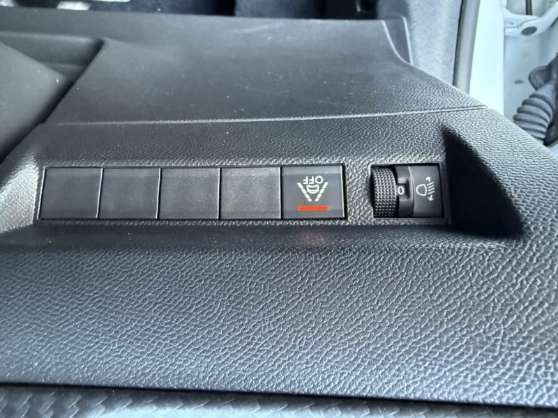 PEUGEOT 208 2020 E 208 136CH 50KWH ACTIVE BUSINESS CAR PLAY CAMERA 