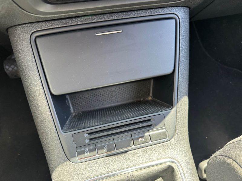 VOLKSWAGEN GOLF PLUS 2011