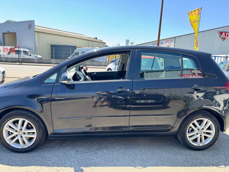 VOLKSWAGEN GOLF PLUS 2011