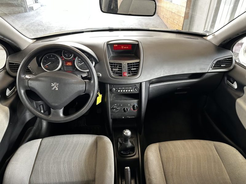 PEUGEOT 207 HDI 70 EXECUTIVE