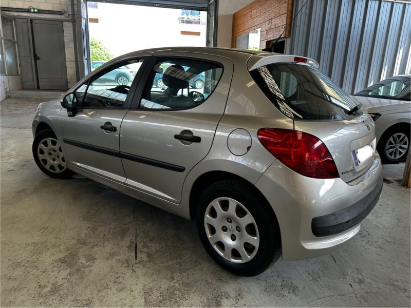 PEUGEOT 207 HDI 70 EXECUTIVE