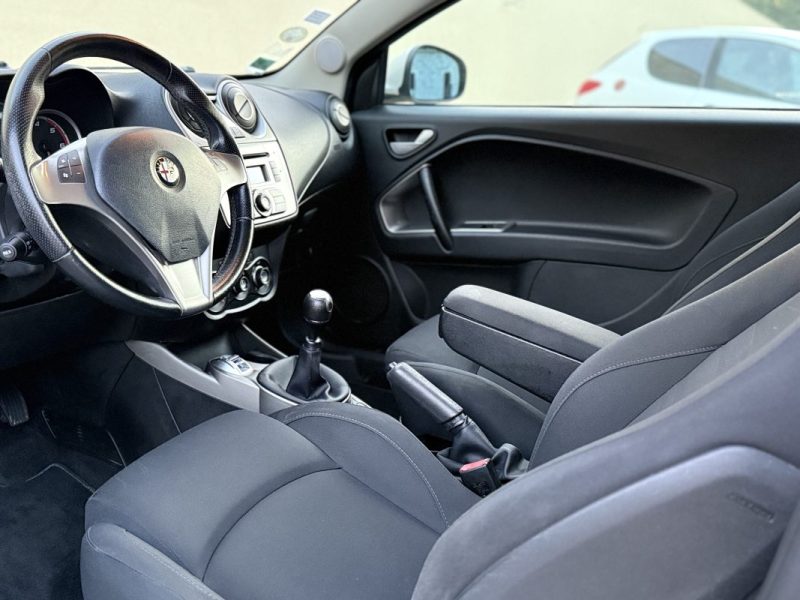 ALFA ROMEO MITO 2012