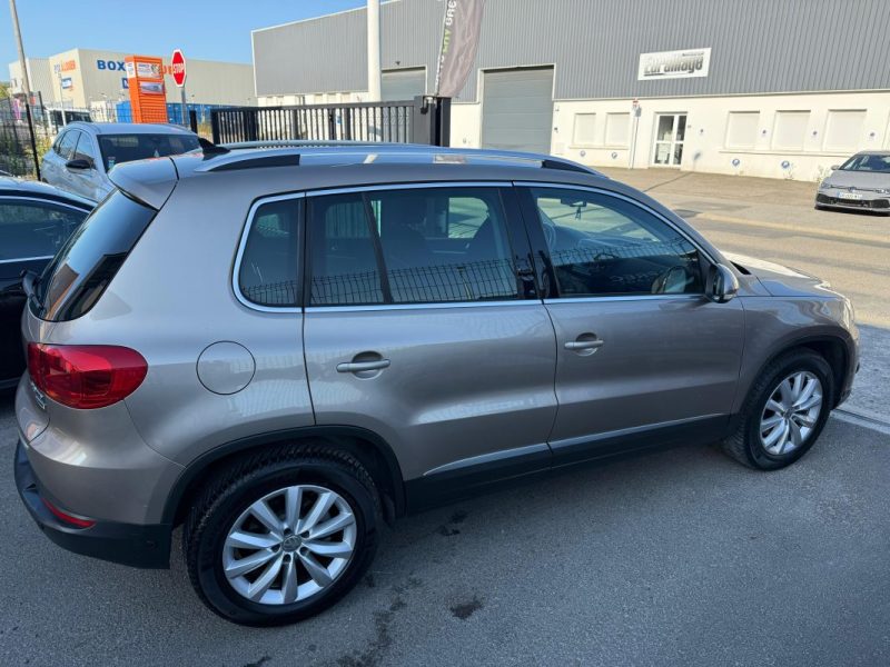 VOLKSWAGEN TIGUAN 2015
