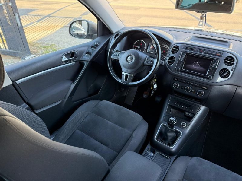 VOLKSWAGEN TIGUAN 2015
