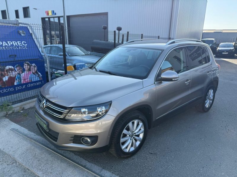 VOLKSWAGEN TIGUAN 2015