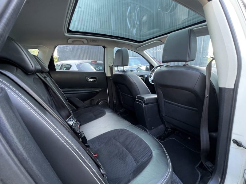 NISSAN QASHQAI PHASE 2 TEKNA 1.5 DCI 110 Cv ECRAN GPS TACTILE CAMERA 360 TOIT PANO - GARANTIE 1 AN