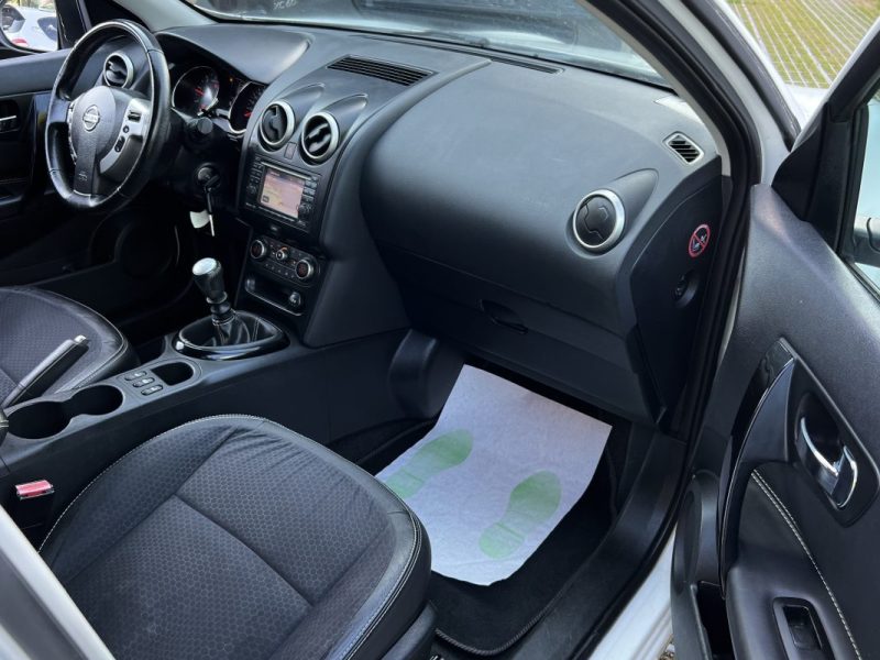 NISSAN QASHQAI PHASE 2 TEKNA 1.5 DCI 110 Cv ECRAN GPS TACTILE CAMERA 360 TOIT PANO - GARANTIE 1 AN