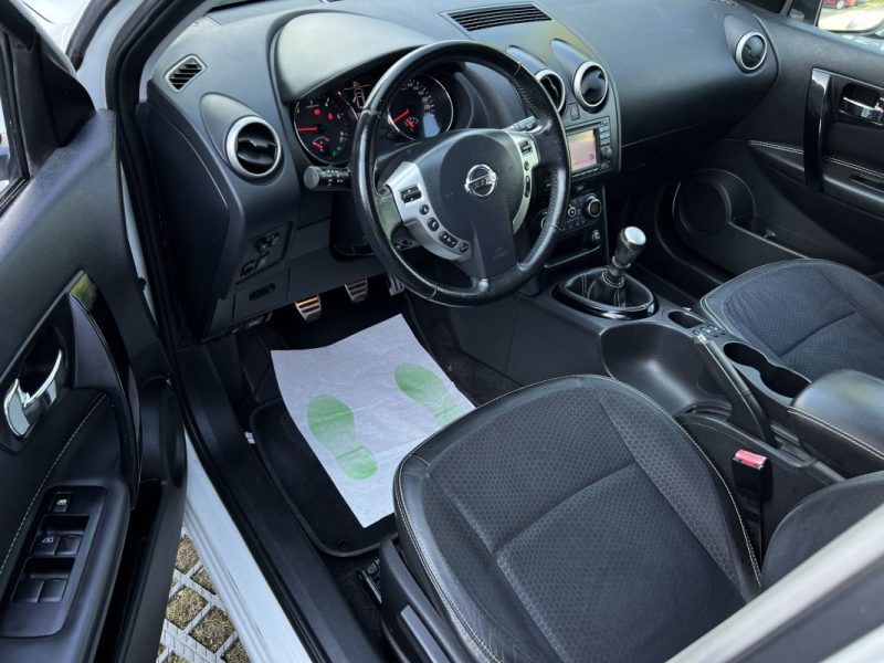 NISSAN QASHQAI PHASE 2 TEKNA 1.5 DCI 110 Cv ECRAN GPS TACTILE CAMERA 360 TOIT PANO - GARANTIE 1 AN