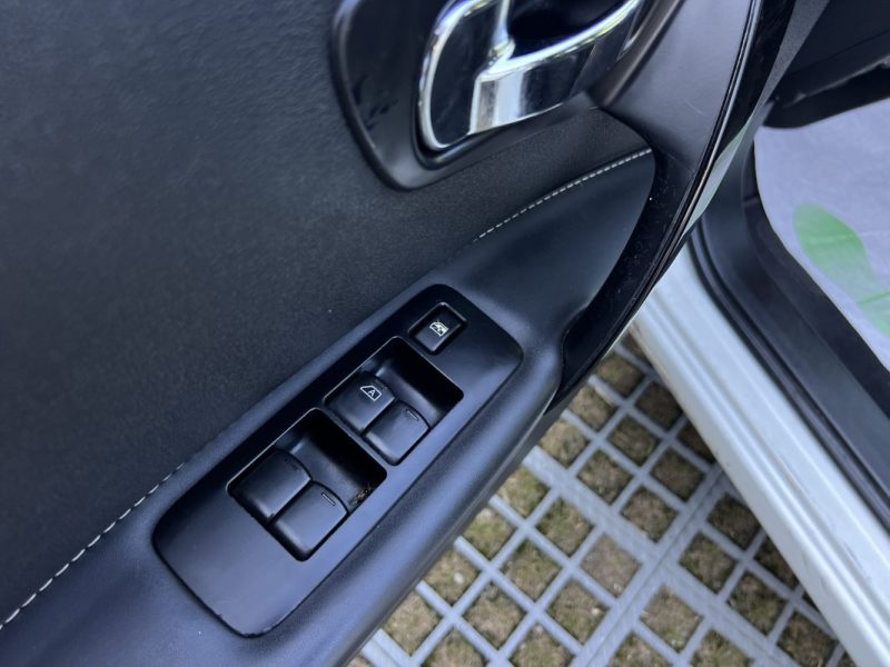 NISSAN QASHQAI PHASE 2 TEKNA 1.5 DCI 110 Cv ECRAN GPS TACTILE CAMERA 360 TOIT PANO - GARANTIE 1 AN