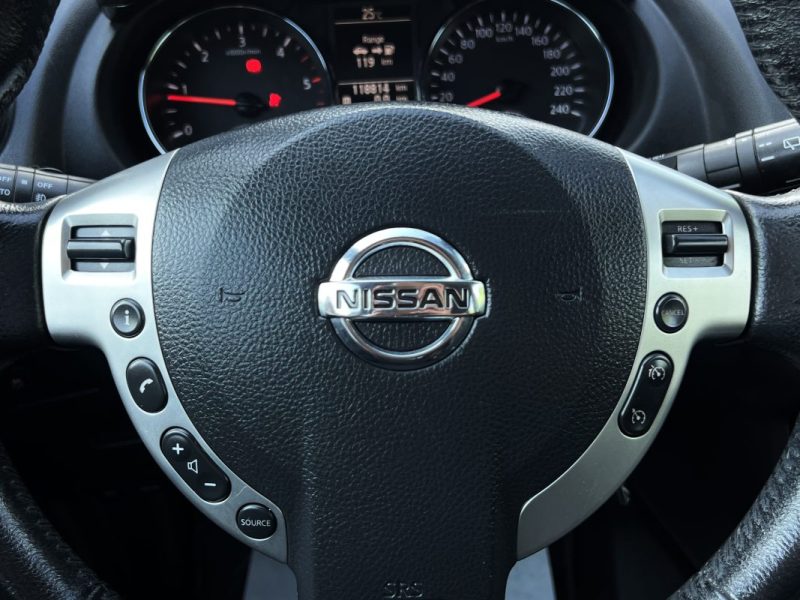 NISSAN QASHQAI PHASE 2 TEKNA 1.5 DCI 110 Cv ECRAN GPS TACTILE CAMERA 360 TOIT PANO - GARANTIE 1 AN