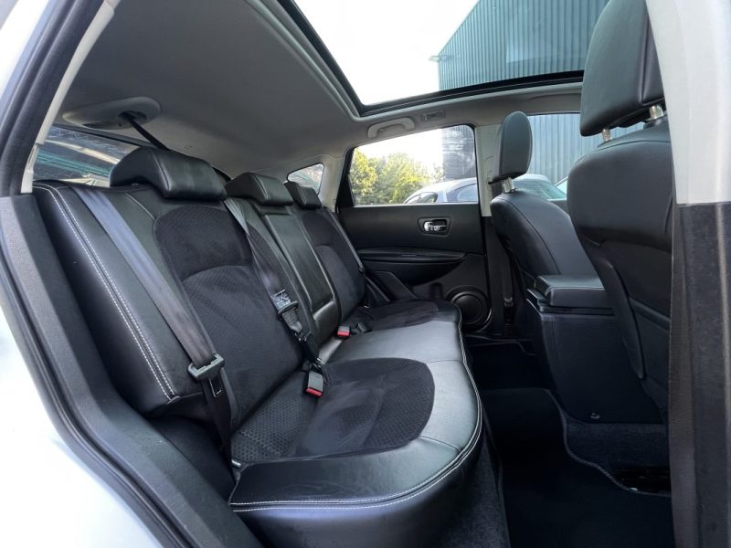 NISSAN QASHQAI PHASE 2 TEKNA 1.5 DCI 110 Cv ECRAN GPS TACTILE CAMERA 360 TOIT PANO - GARANTIE 1 AN