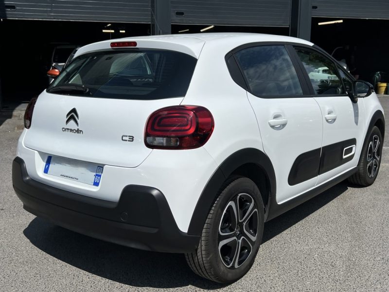 CITROEN C3 III PHASE 2 FINITION PLUS 1.2 110 Cv APPLE CARPLAY & ANDROID 11 200 Kms - GARANTIE 1 AN