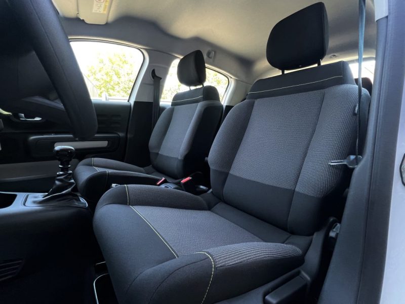 CITROEN C3 III PHASE 2 FINITION PLUS 1.2 110 Cv APPLE CARPLAY & ANDROID 11 200 Kms - GARANTIE 1 AN