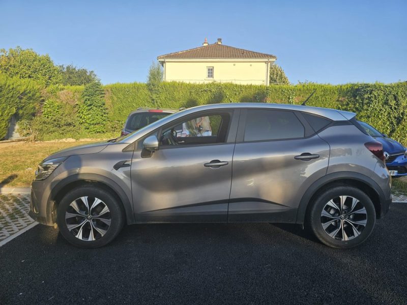 RENAULT CAPTUR 2023