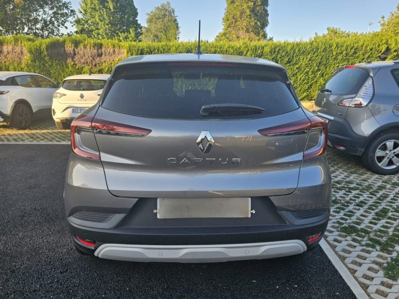 RENAULT CAPTUR 2023