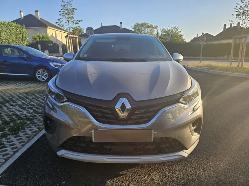RENAULT CAPTUR 2023