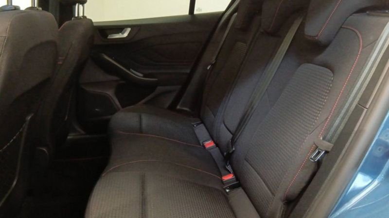 Ford Focus 1.0 ecoboost 155 s&s mhev powershift st-line x + pack parking + Pack Hiver