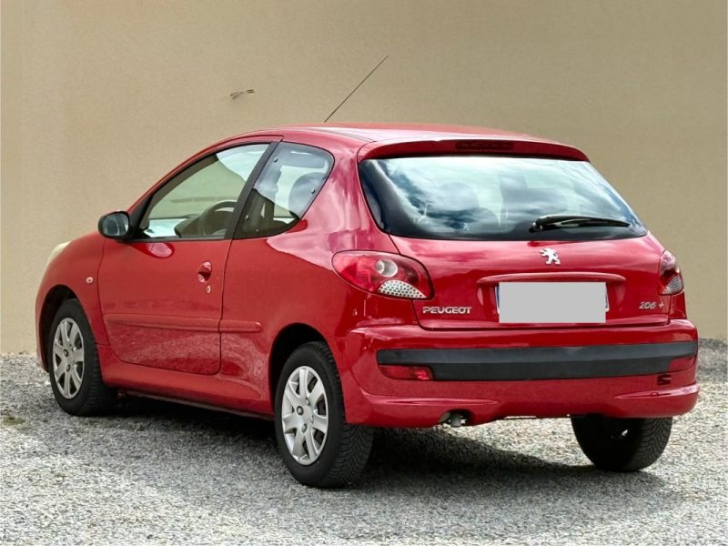 PEUGEOT 206+ 2011