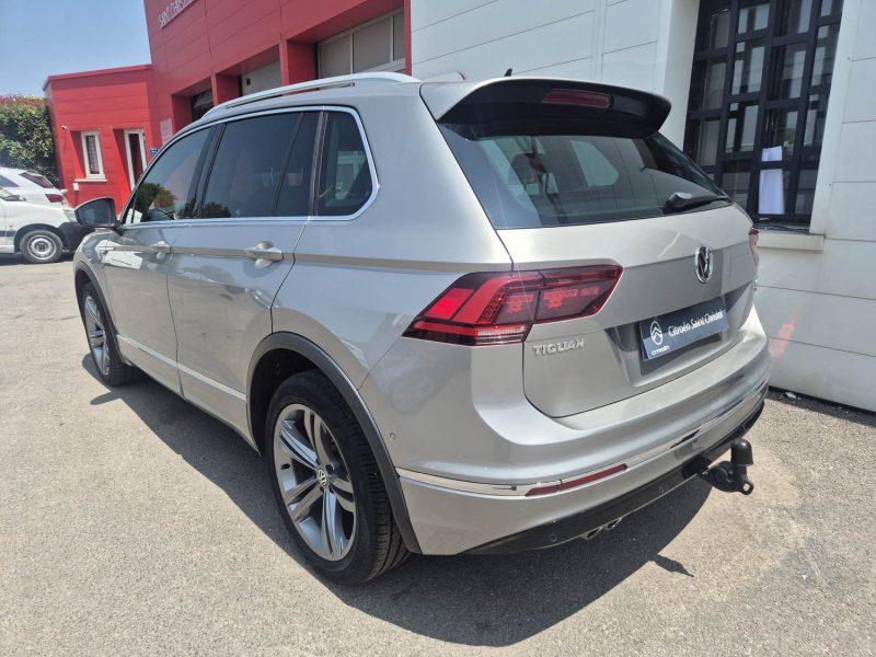 VOLKSWAGEN TIGUAN 2016