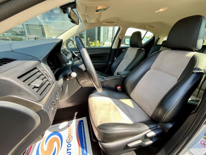 LEXUS CT200H 136cv Design pack Confort Phase 2 10/2015
