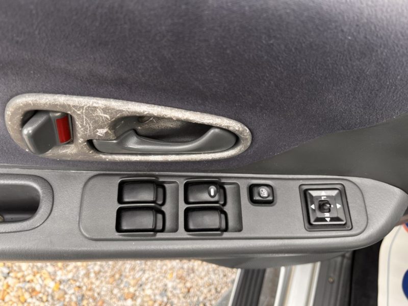 MITSUBISHI PAJERO SPORT 3.0 V6-24 GLS 170ch BVA EXCEED 05/2001