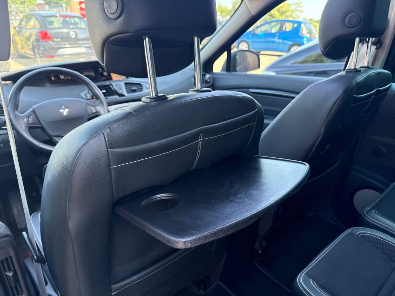 RENAULT SCENIC 3 2016