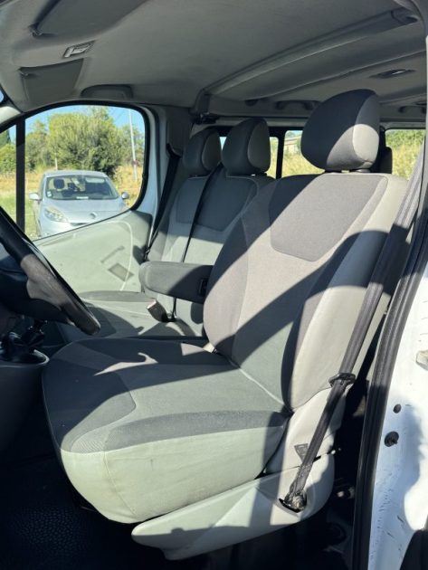 RENAULT TRAFIC 2.0 DCI 9 PLACES PASSENGER L1H1 AUTHENTIQUE 
