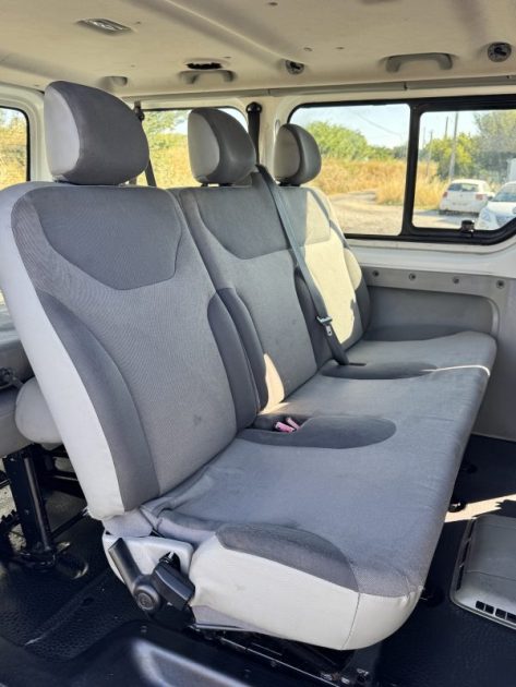 RENAULT TRAFIC 2.0 DCI 9 PLACES PASSENGER L1H1 AUTHENTIQUE 