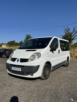 RENAULT TRAFIC 2.0 DCI 9 PLACES PASSENGER L1H1 AUTHENTIQUE 