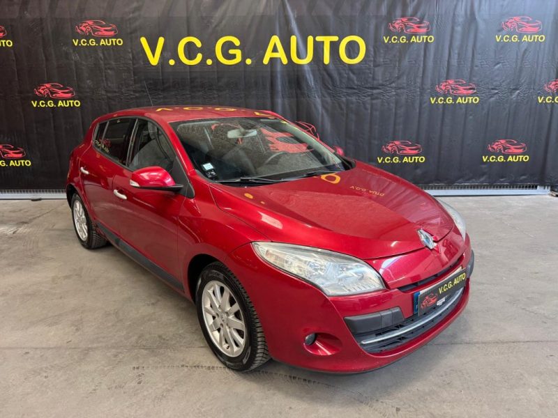 RENAULT MEGANE 1.5 dCi 110 Dynamique 