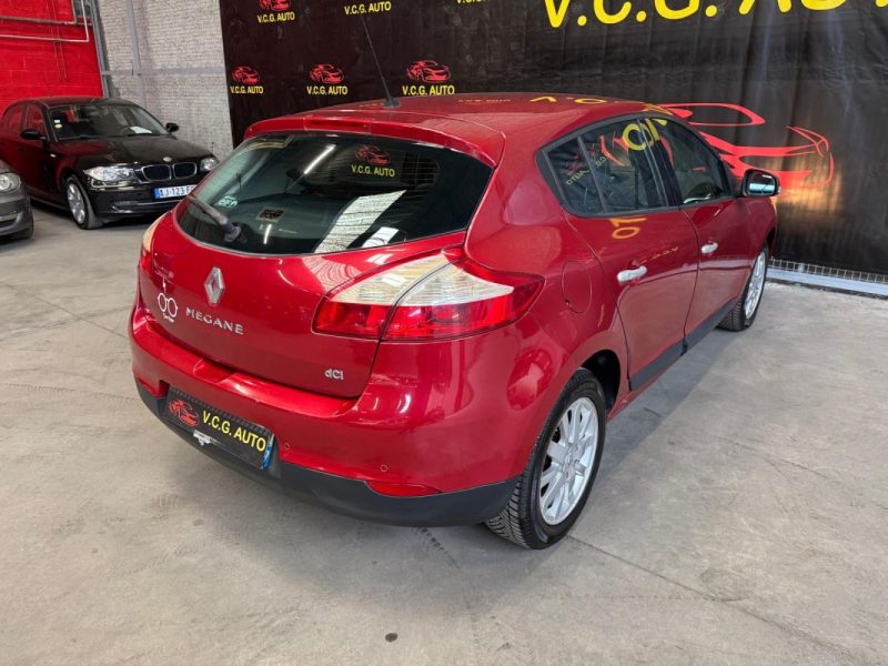 RENAULT MEGANE 1.5 dCi 110 Dynamique 