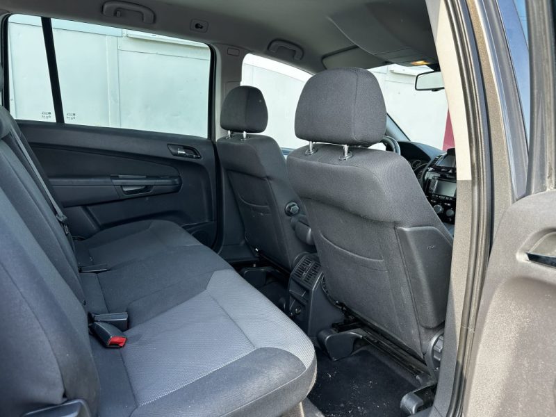 OPEL ZAFIRA 2013