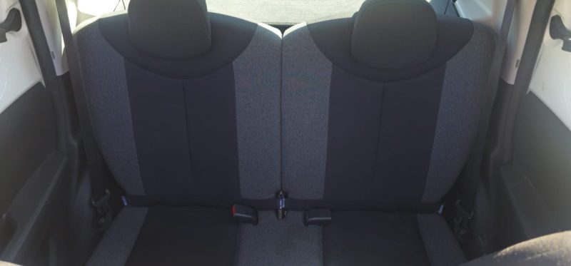 Citroen C1 1.2 VTi Shine 82CV cabriolet.