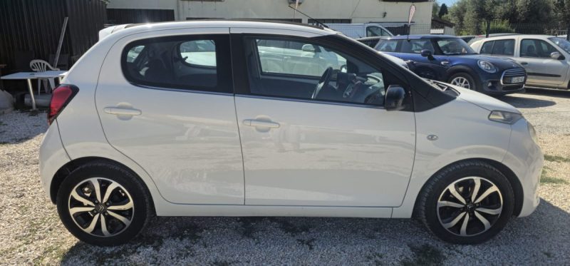 Citroen C1 1.2 VTi Shine 82CV cabriolet.