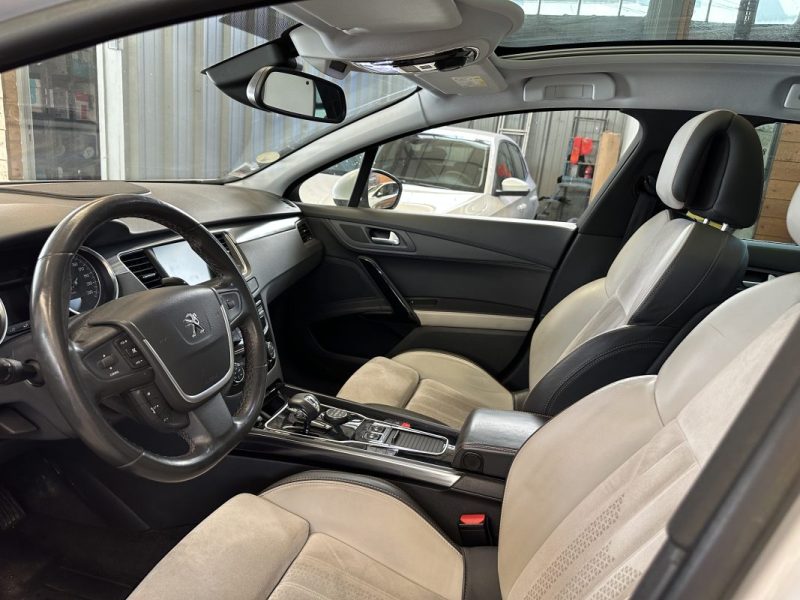 PEUGEOT 508 RXH Hybride 200cv TTES OPTIONS