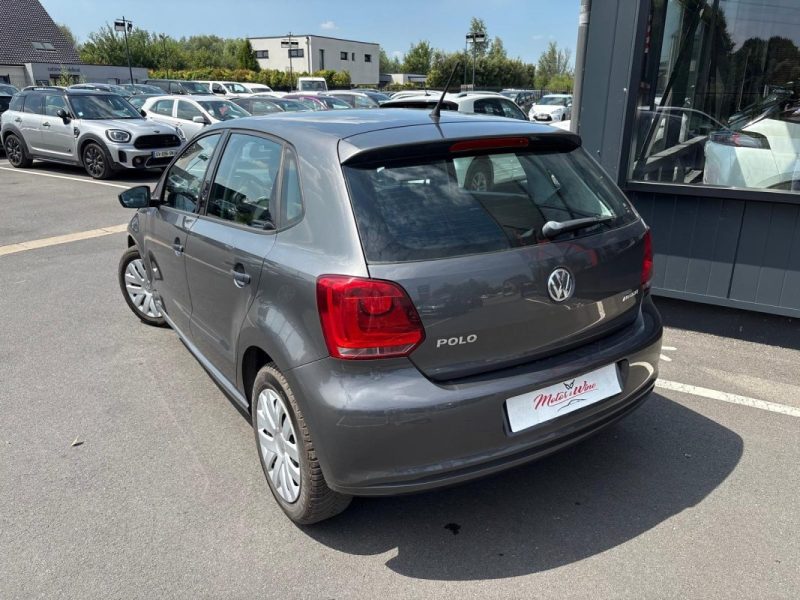 VOLKSWAGEN POLO 2010