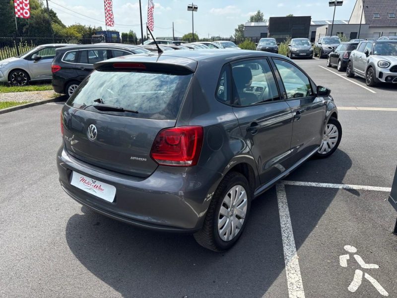 VOLKSWAGEN POLO 2010