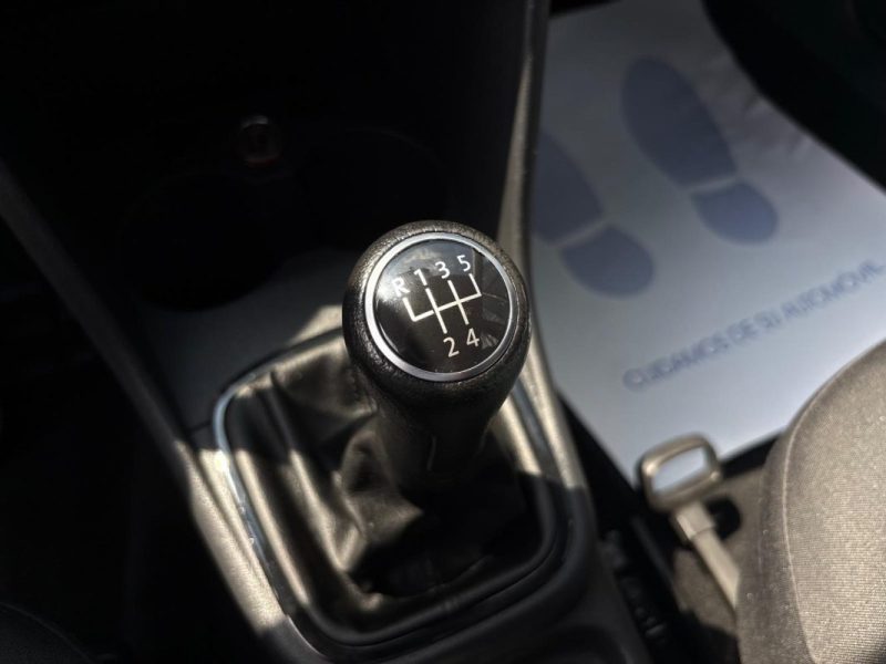 VOLKSWAGEN POLO 2010