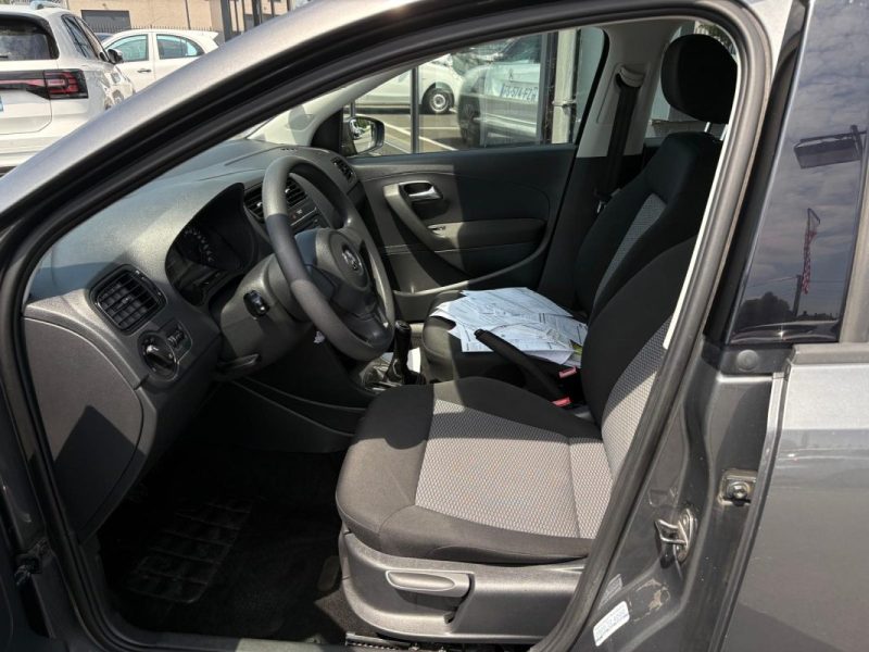 VOLKSWAGEN POLO 2010