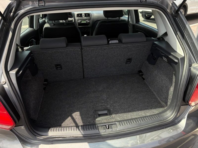 VOLKSWAGEN POLO 2010