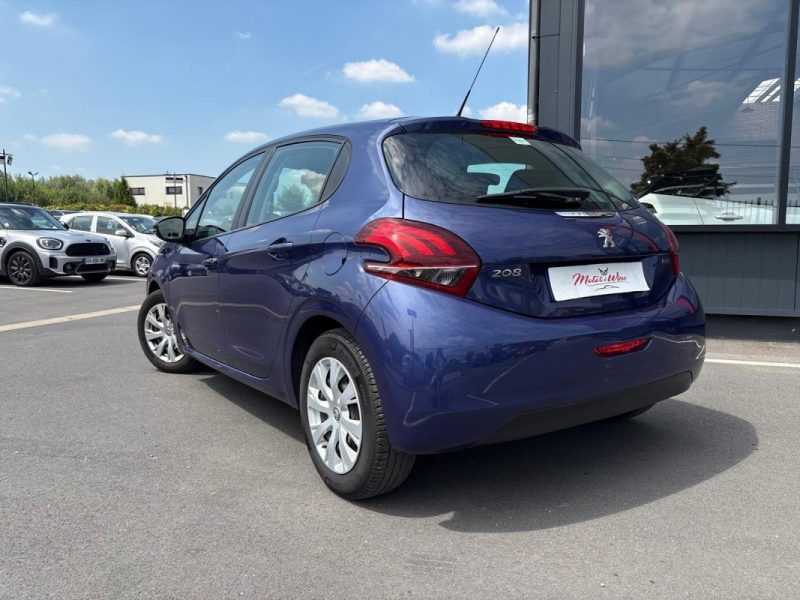PEUGEOT 208 2016