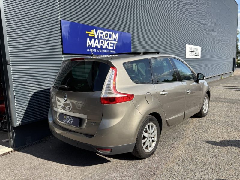 RENAULT GRAND SCENIC 2011